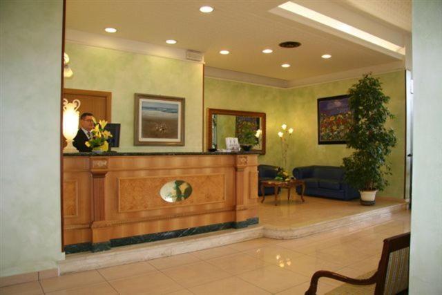 Hotel Calabresi San Benedetto del Tronto Eksteriør bilde