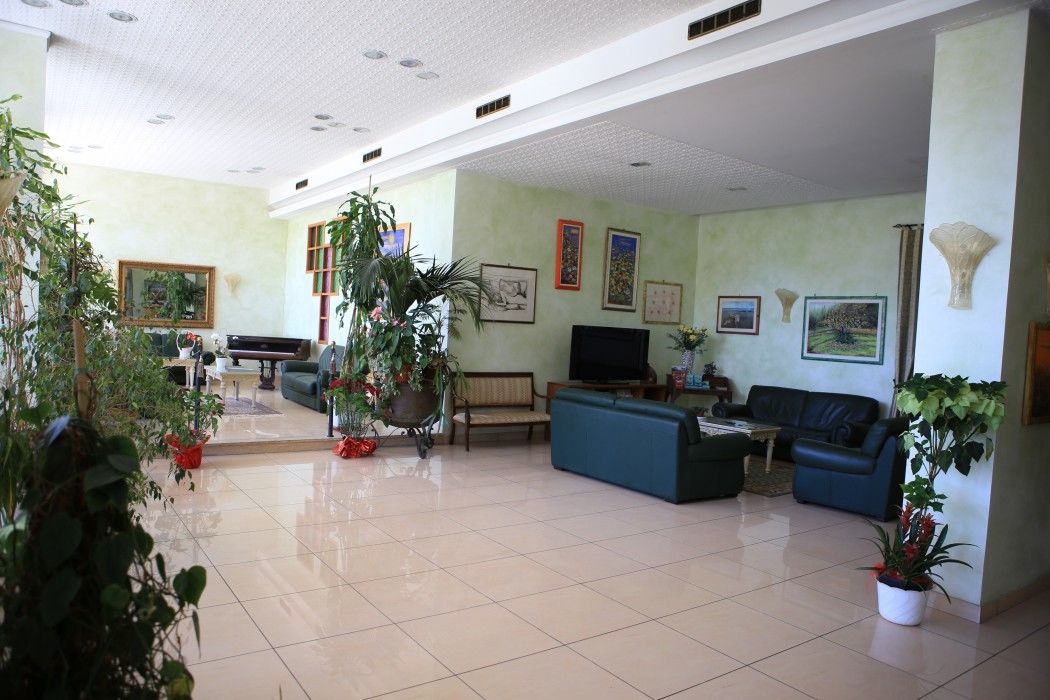 Hotel Calabresi San Benedetto del Tronto Eksteriør bilde